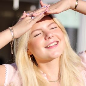 Emilie, Babysitter i Hvidovre