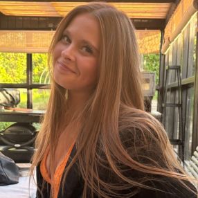 Cilje, Babysitter i Vejby