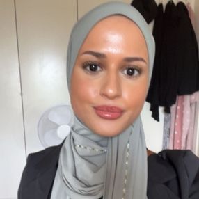 Razan, Babysitter i København