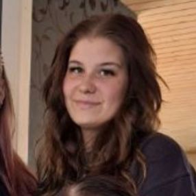 Micala, Babysitter in Holbæk