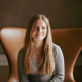 Cecilia, Babysitter in Kerteminde