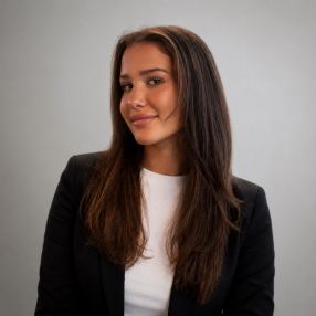Laila, Babysitter i København