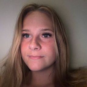 Luna, Babysitter i Hedehusene