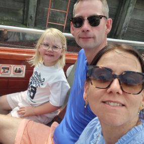 Chanell, Familie i Næstved