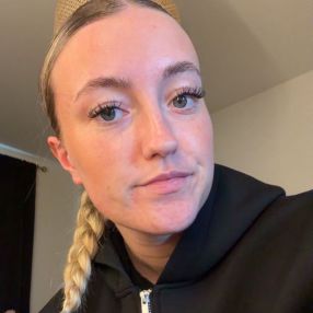 Laura, Babysitter in Frederikshavn