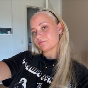 Emmeli, Babysitter i Grindsted