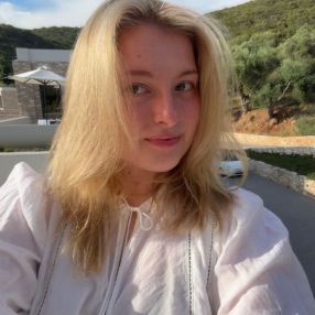 Mathilde, Babysitter i Kalundborg