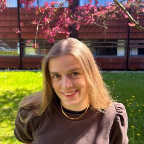 Emma, Babysitter i Odense