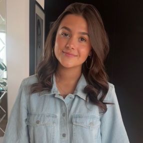 Melia, Babysitter i København