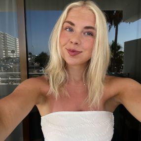 Cecilie, Babysitter i Grenå