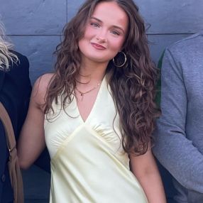Freja, Babysitter i Randers