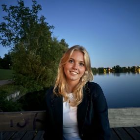 Celine, Babysitter i Roskilde