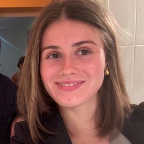 Chloé, Babysitter i Helsingør