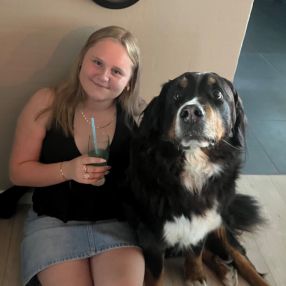 Thea, Babysitter i Grindsted