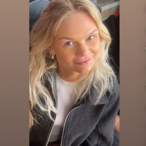 Klara, Babysitter i Hobro
