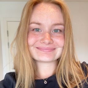 Eva, Babysitter in Odense