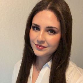Firdevs, Babysitter in Holbæk