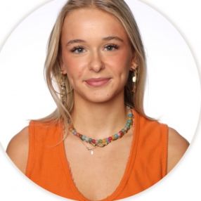 Olivia, Babysitter in Esbjerg