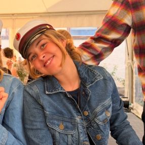 Mikkeline, Babysitter i Nærum