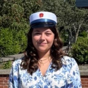 Charlotte, Babysitter i Grenå