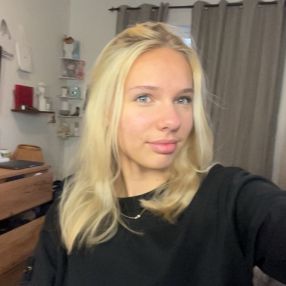 Isabella Sofia, Babysitter in Ejby
