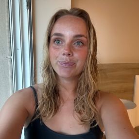 Anne, Babysitter i Frederikshavn