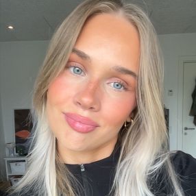 Lærke, Babysitter i Fredericia