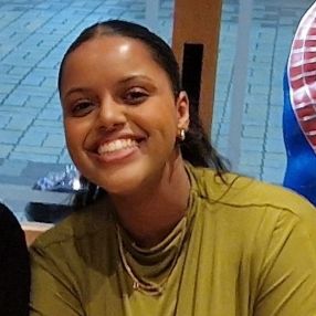 Leilah, Babysitter i København