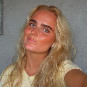 Martine, Babysitter i Aarhus