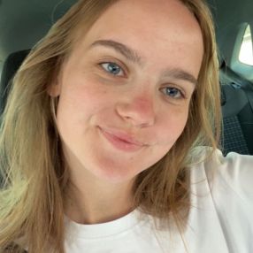 Cathrine, Babysitter i Køge