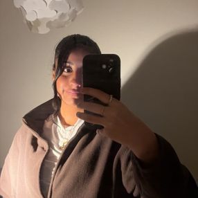 Zahra, Babysitter i Gladsaxe