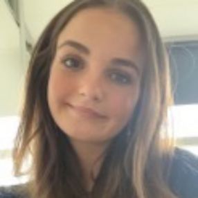 Caroline, Babysitter i Horsens