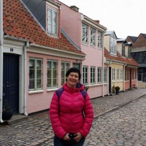 Lone b, Babysitter i Aalborg
