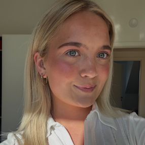 Maja, Babysitter i Helsingør