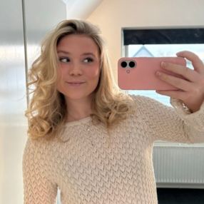 Frida, Babysitter i Ringe