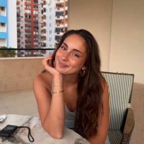 Tania, Babysitter in Islev