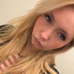 Signe, Babysitter i Korsør