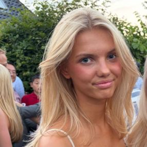 Anna, Babysitter in Hørsholm