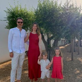 Melanie, Familie i Hellerup
