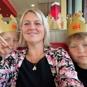 Anja Elisabeth, Familie i Brønderslev