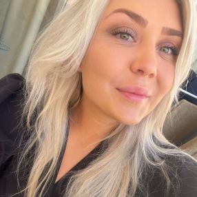 Malou, Babysitter i Søborg