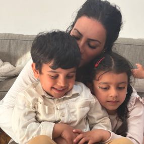 Zainab, Familie i Herlev