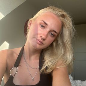 Cecilie, Babysitter in København