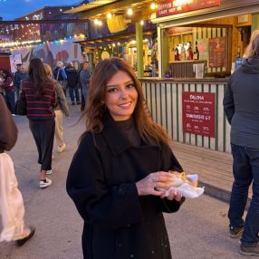 Vrinda, Babysitter in Glostrup