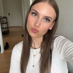 Viktoria, Babysitter i Sorø