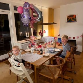 Nikolaj, Family in Gentofte