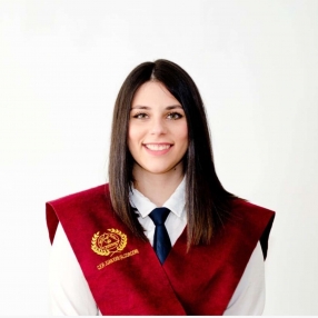 Paula, Babysitter in Móstoles