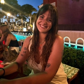 Mari, Babysitter in Capdepera