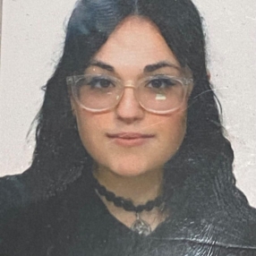 Lucía, Niñera o canguro en lominchar