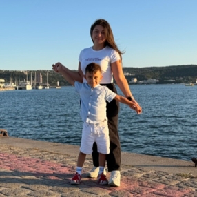 Karina, Babysitter in Ciempozuelos